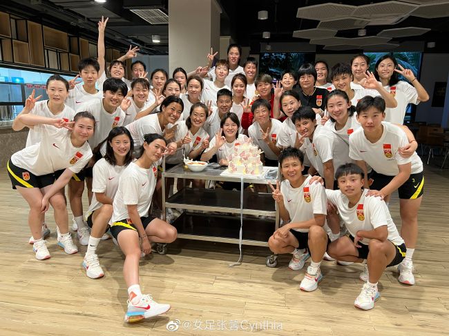 坊间猜测，很可能是之前的女主角米歇尔;罗德里格兹饰演的莱蒂这个角色，因为这个角色在飞车家族中相对抢眼，而且莱蒂还曾有失忆的经历，衍生电影可能要补充讲述这段经历